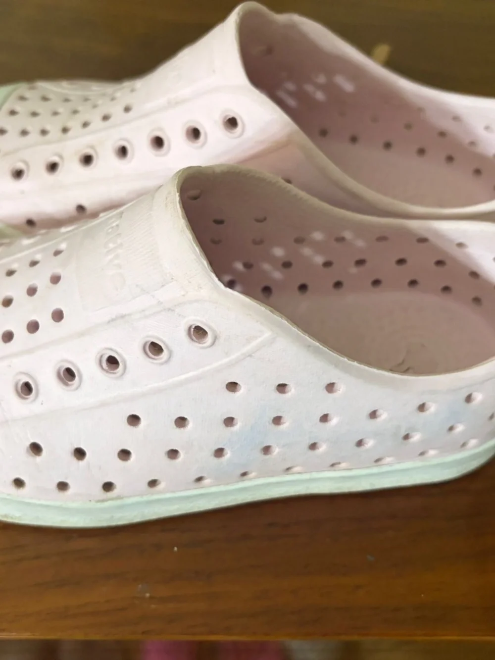 J1 light pink Native shoes